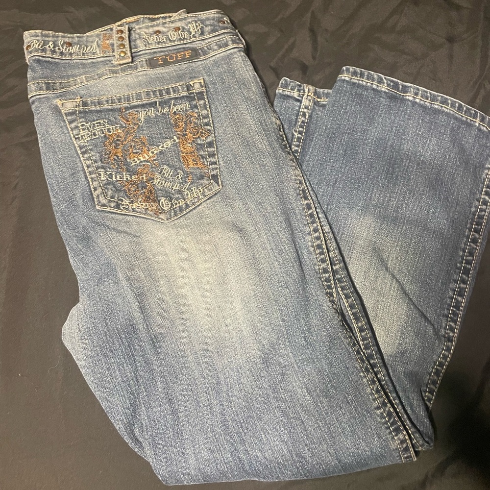 Cowgirl Tuff Crop Jean